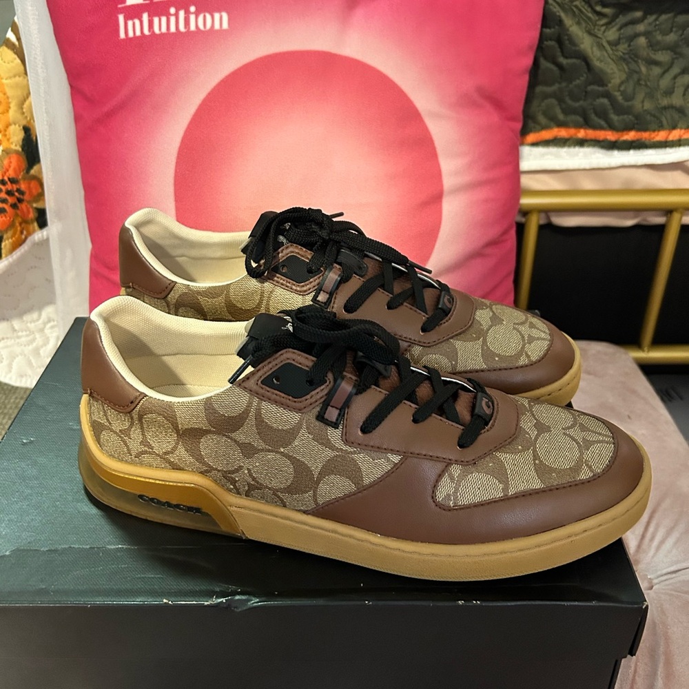 Coach Men's Brown Signature Sneakers